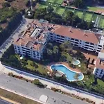 Precioso alojamiento en Puerto Banus.